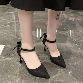 Новост 2022 г., модни дамски однотонная обувки Baotou с остри пръсти, изкривени и лък, дамски обувки на висок ток с отворени пръсти