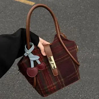 Однотонная чанта на едно рамо, Ретро Череша висулка, изкуствена чанта през рамо, Вълнена кърпа, клетчатая вълнена кърпа, чанта-тоут за жени