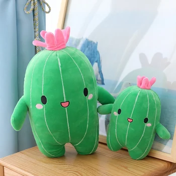 Плюшевое плюшена играчка-растения с улыбающейся красива глава и розова антена от меки плюшени играчки-кактуси